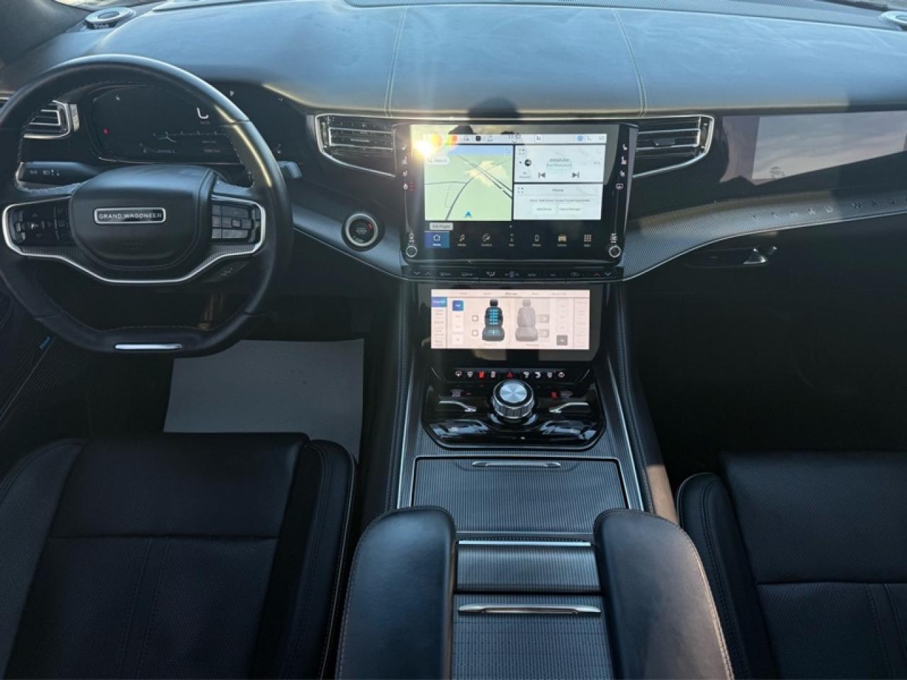 2023 Jeep Grand Wagoneer SERIES II OBSIDIAN Photo