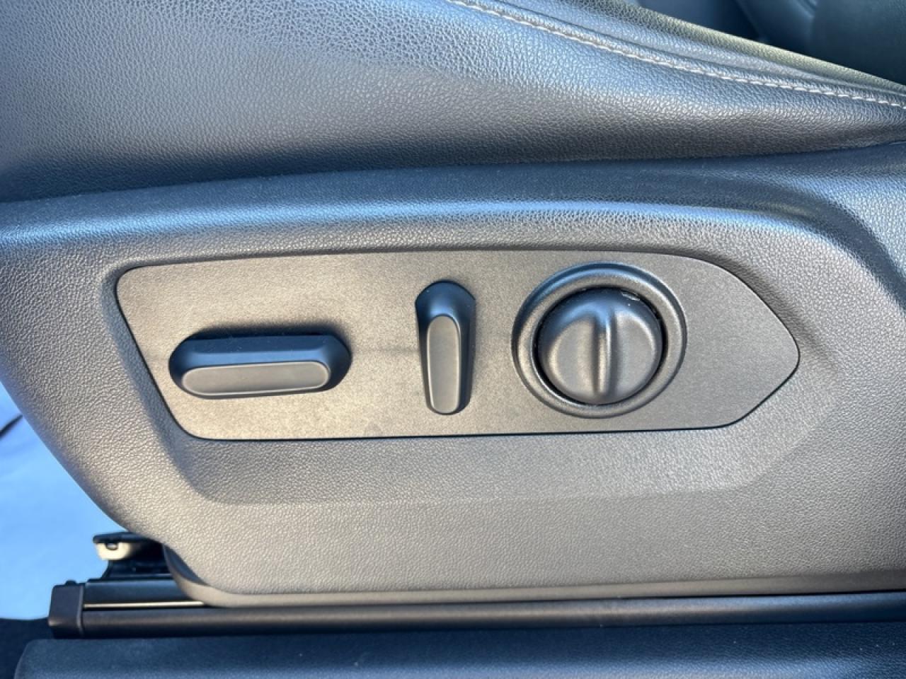 2021 GMC Sierra 1500 SLT Photo