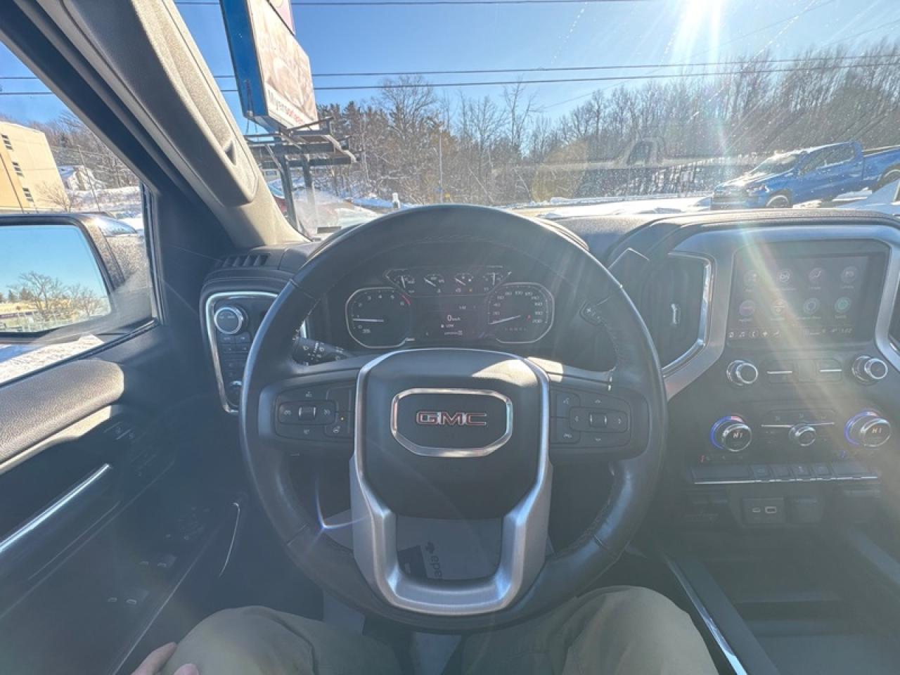 2021 GMC Sierra 1500 SLT Photo