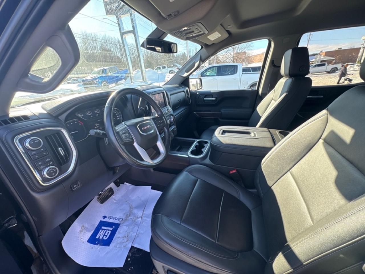 2021 GMC Sierra 1500 SLT Photo