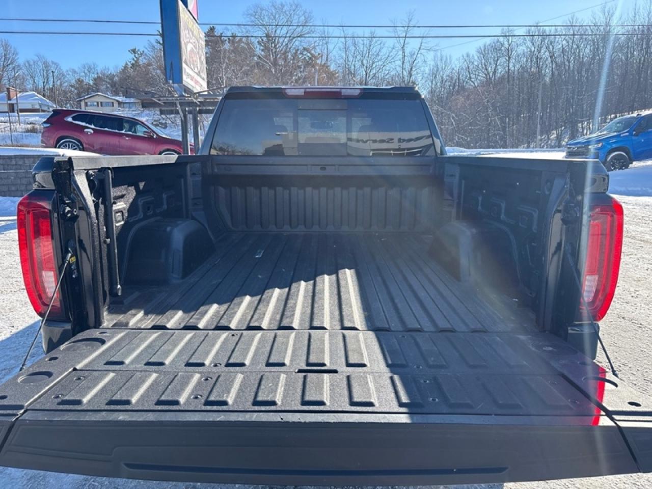 2021 GMC Sierra 1500 SLT Photo