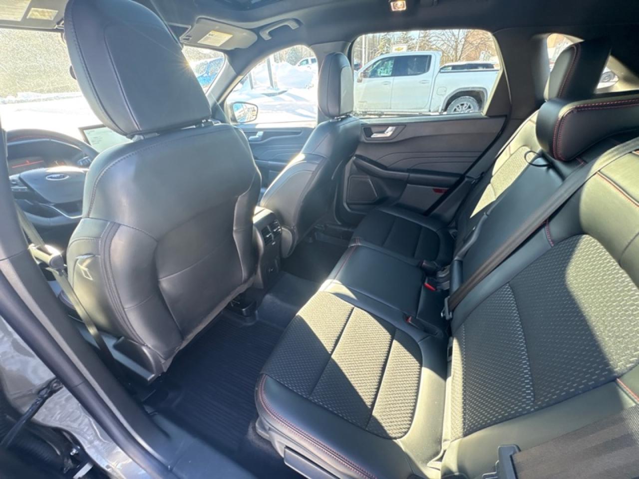 2025 Ford Escape ST-Line  - Low Mileage Photo