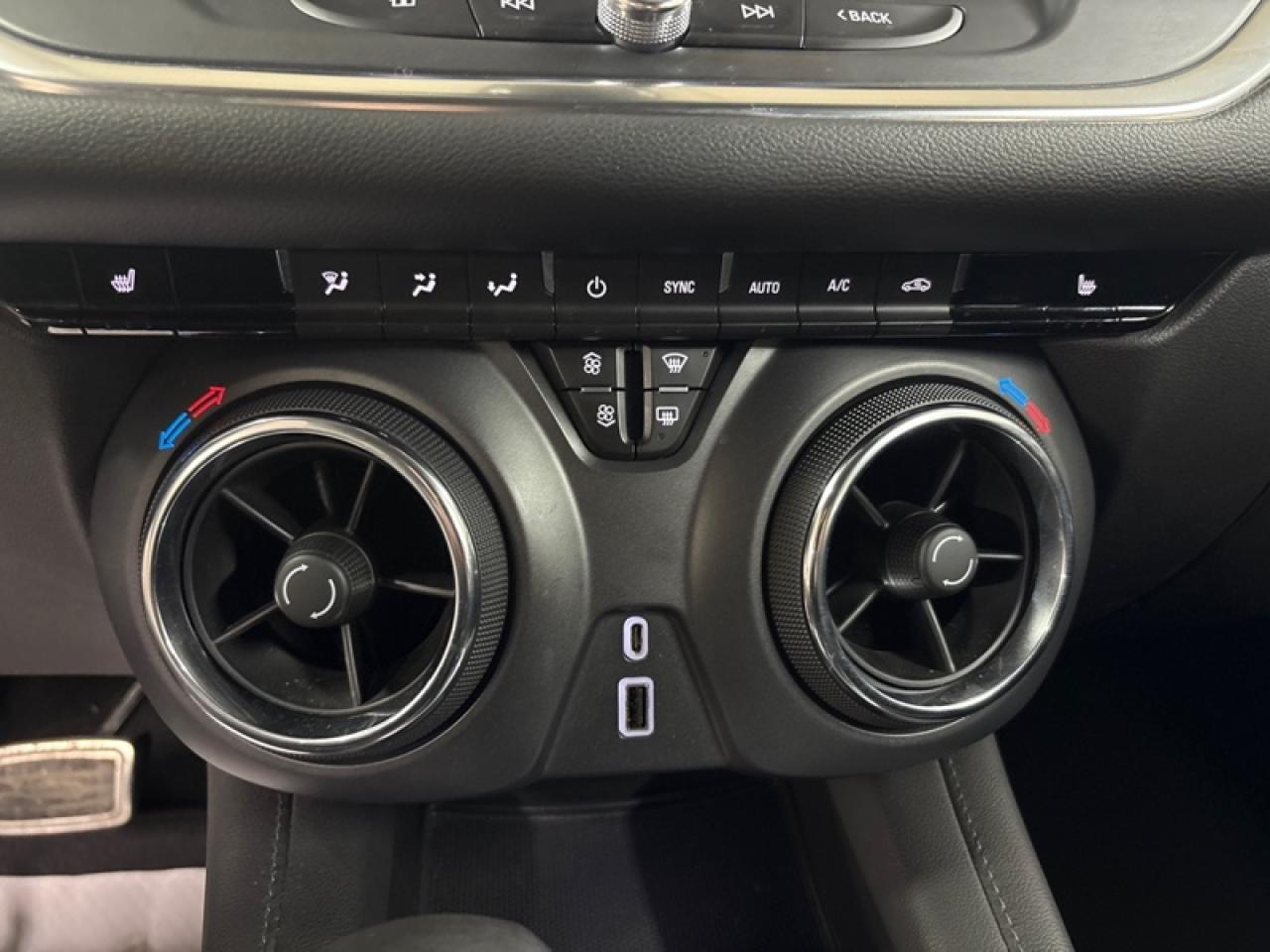 2021 Chevrolet Blazer LT Photo