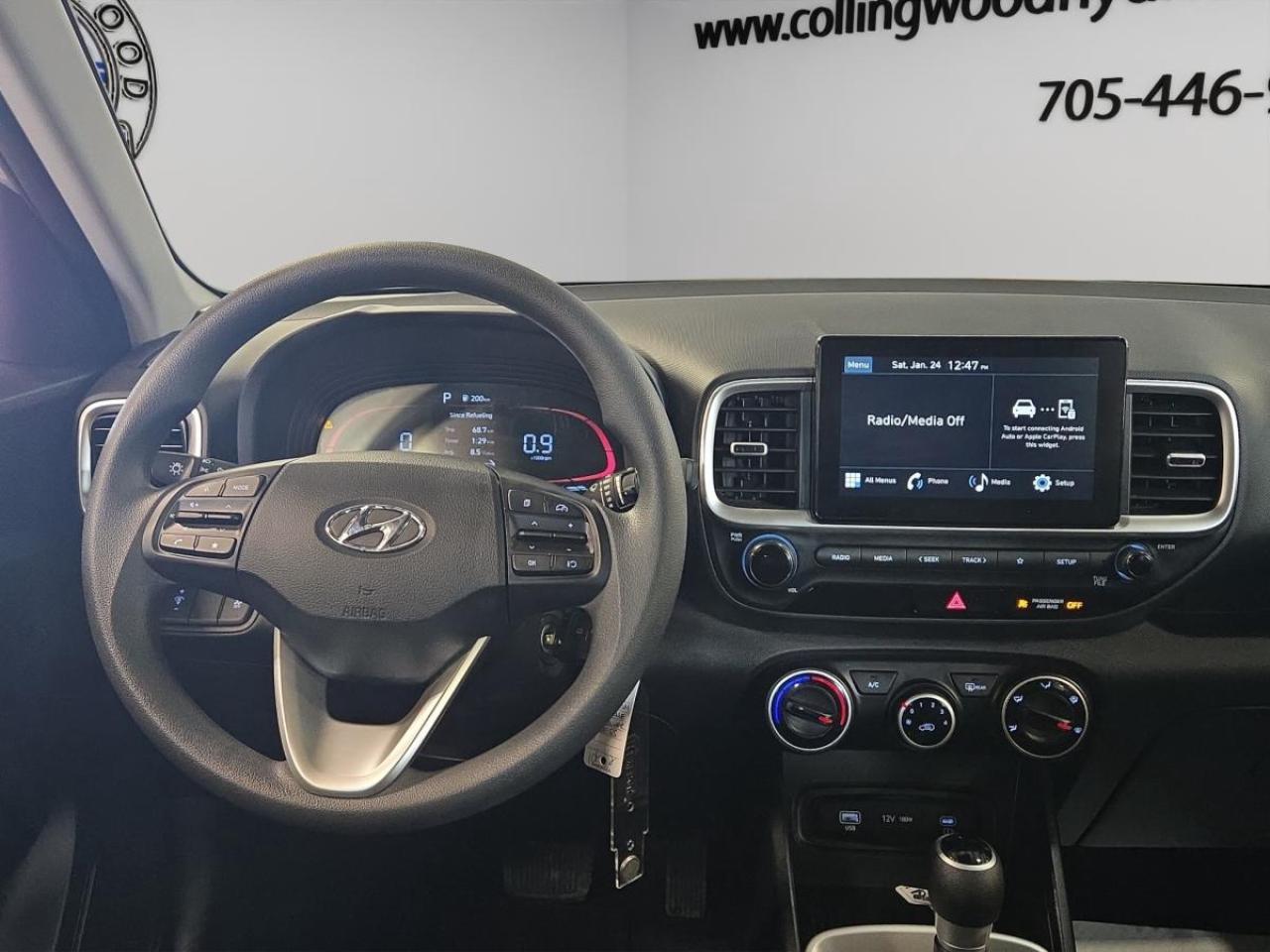 2025 Hyundai Venue Essential Photo