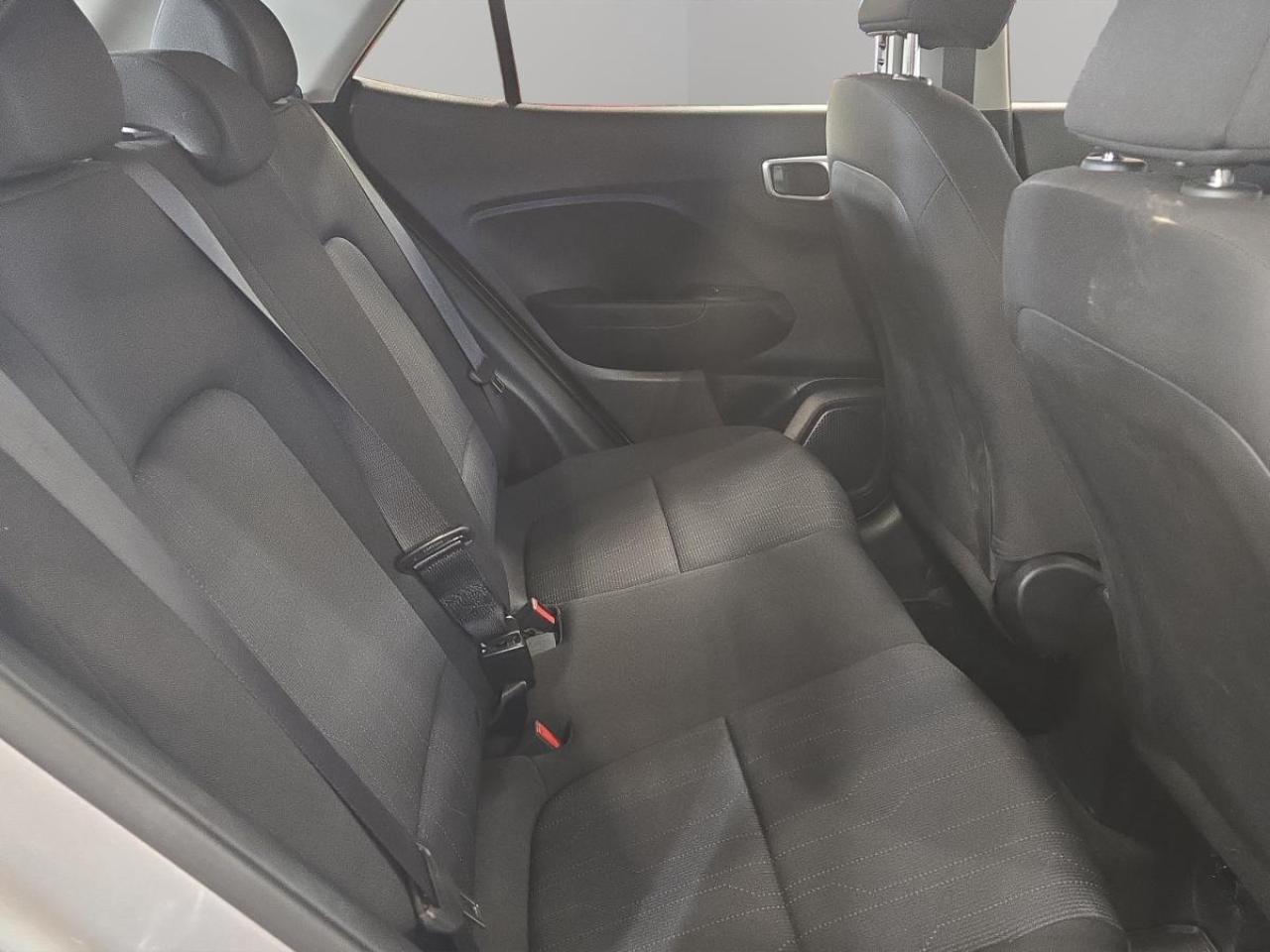 2025 Hyundai Venue Essential Photo