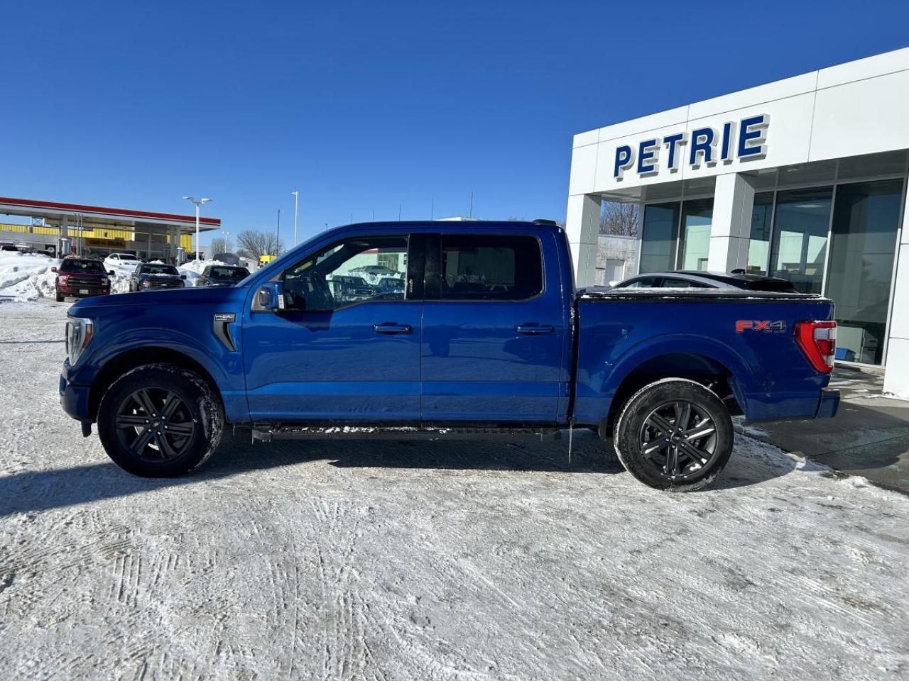 2023 Ford F-150 XL 4WD SuperCrew 5.5' Box Photo