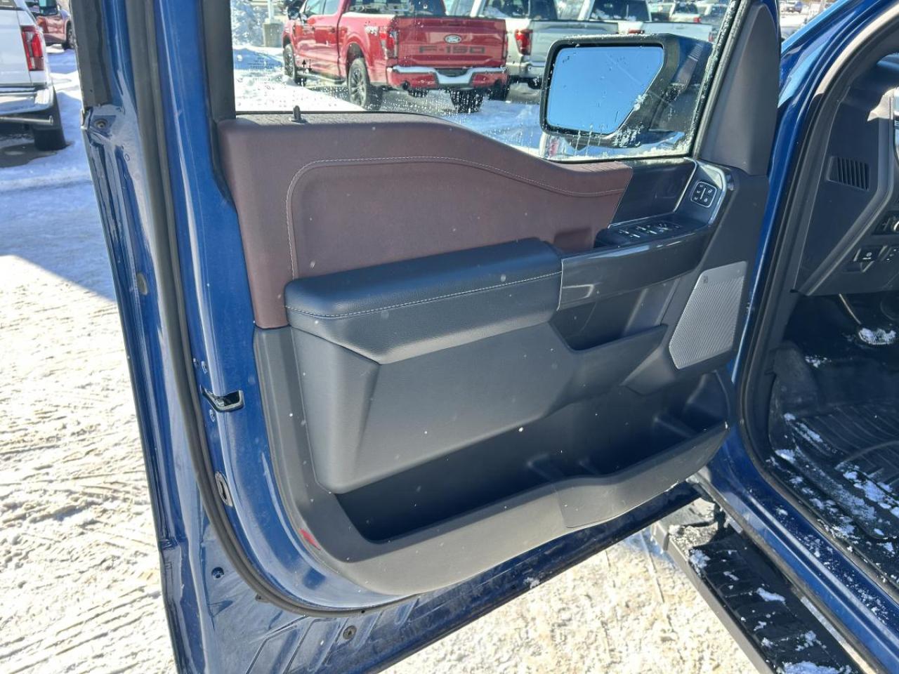 2023 Ford F-150 XL 4WD SuperCrew 5.5' Box Photo