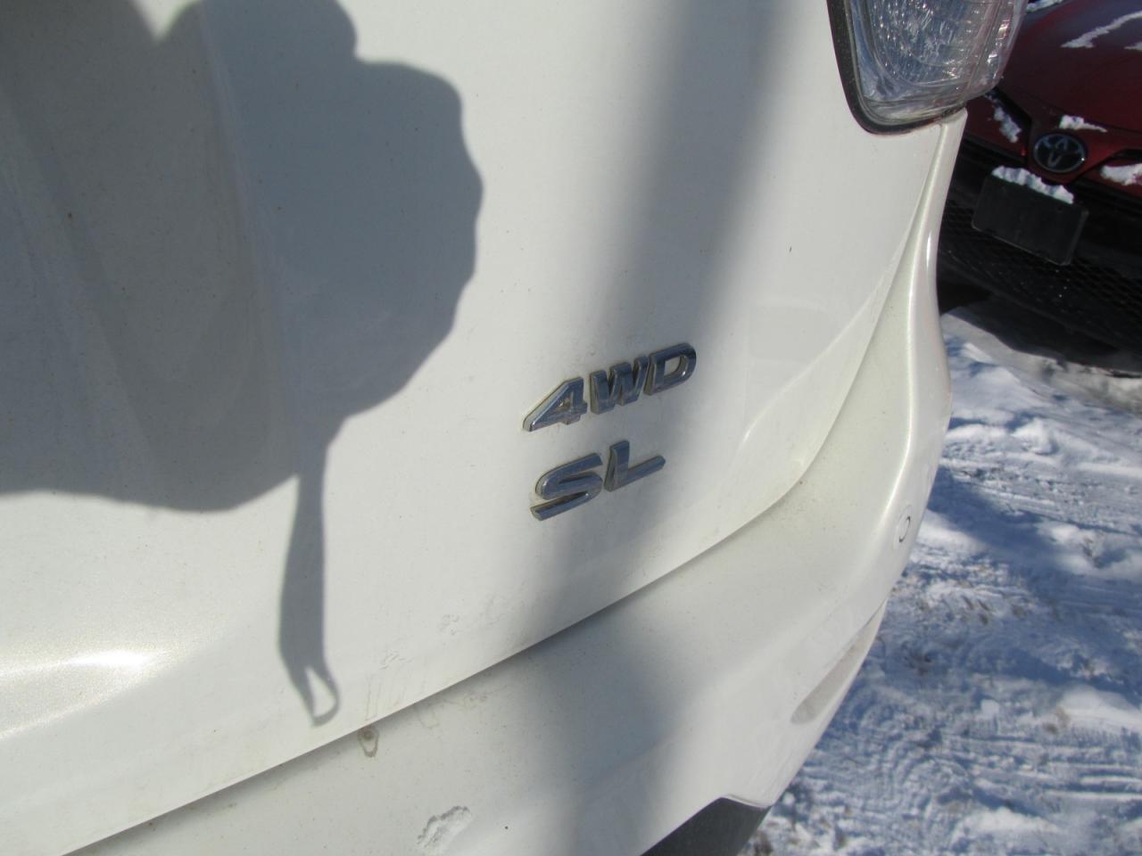 2014 Nissan Pathfinder 4WD 4DR SL Photo