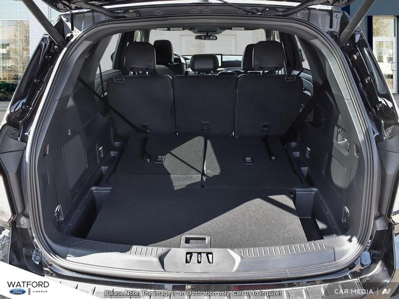 2026 Ford Explorer ST-Line Photo