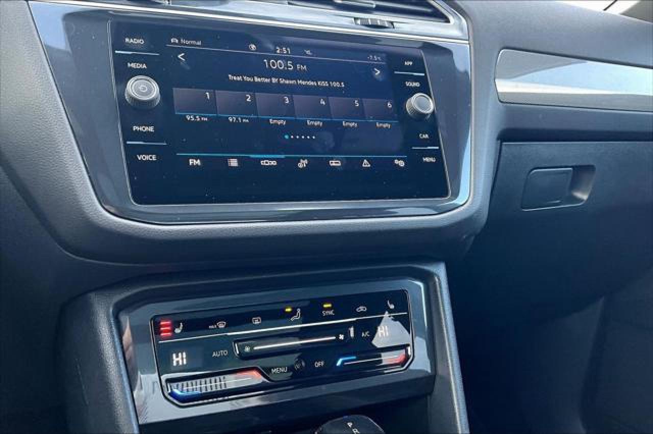 2024 Volkswagen Tiguan  Photo