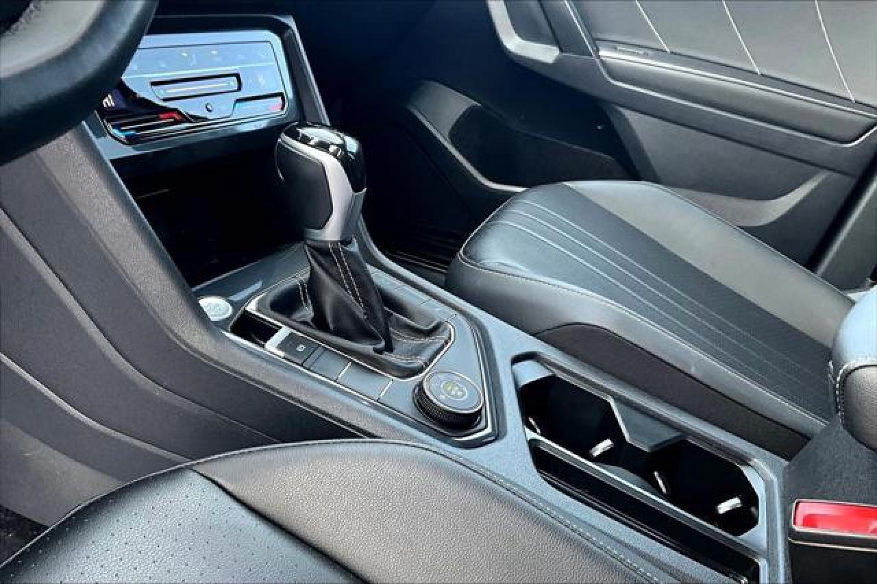 2024 Volkswagen Tiguan  Photo