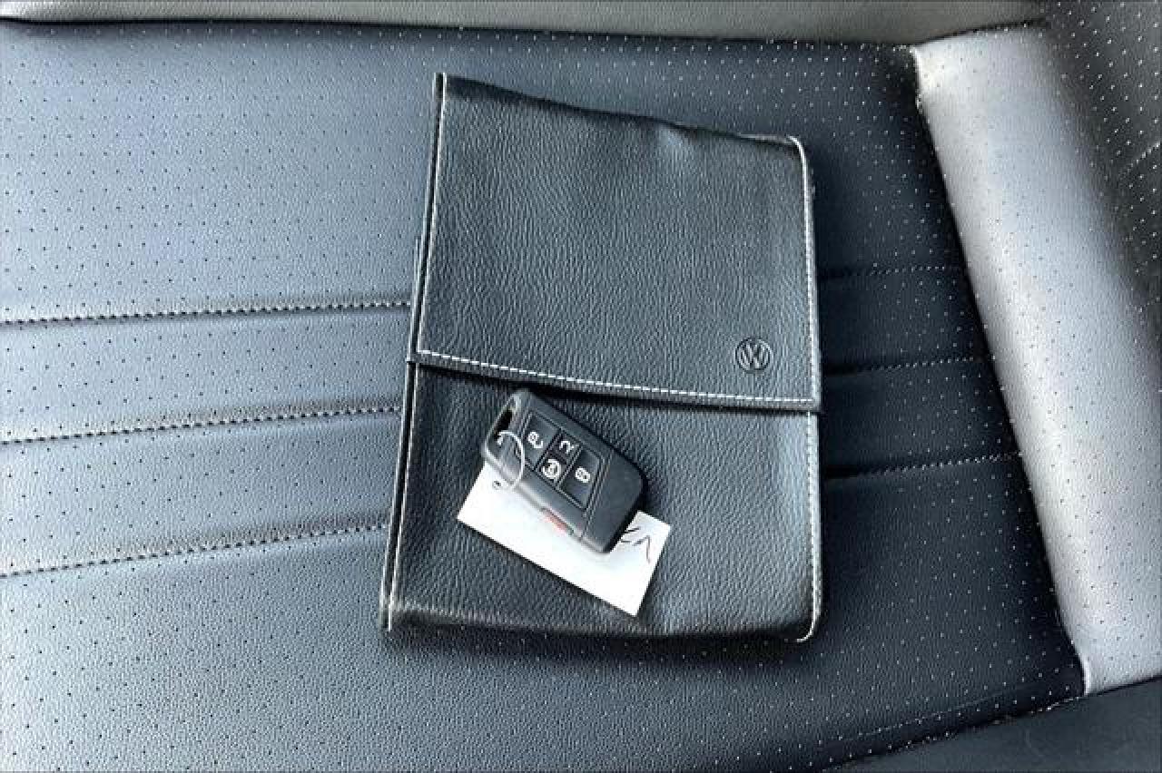 2024 Volkswagen Tiguan  Photo