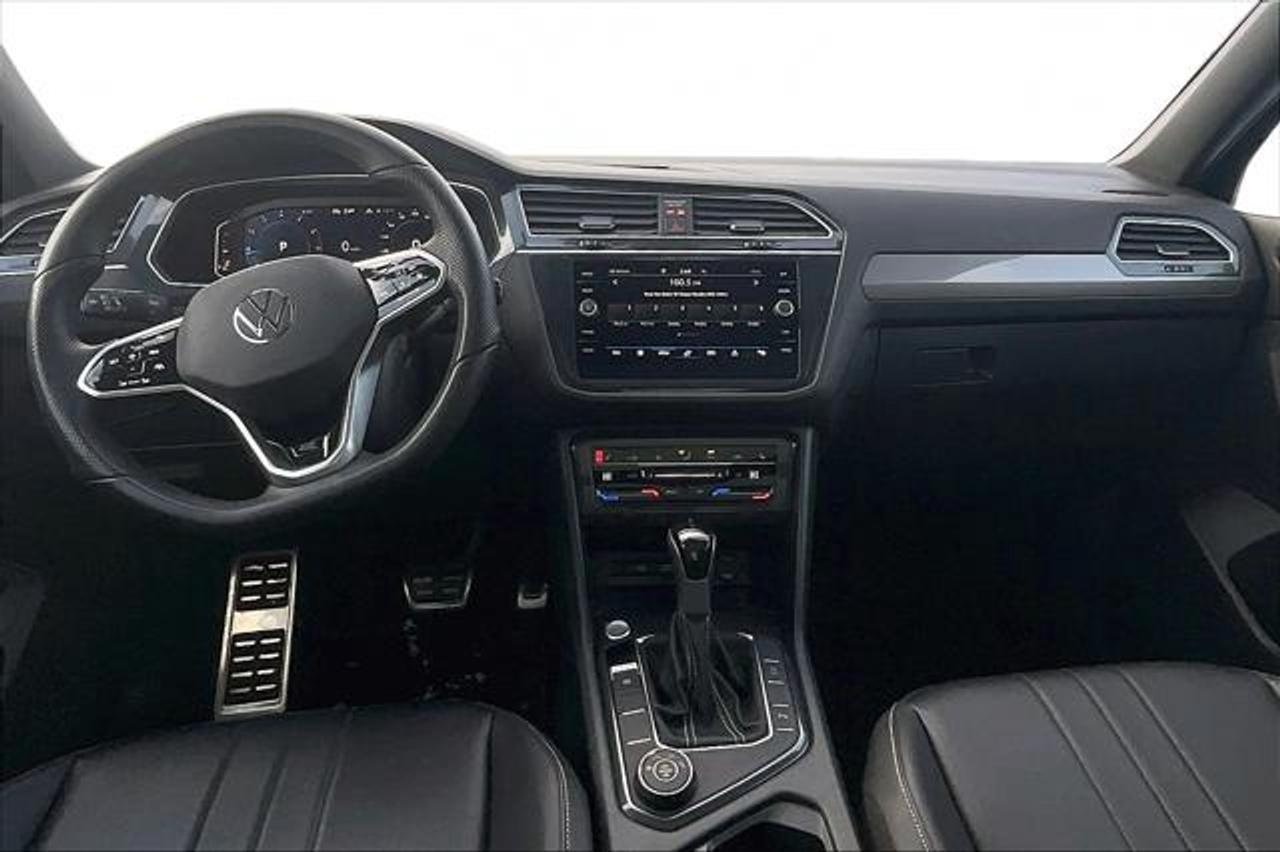 2024 Volkswagen Tiguan  Photo