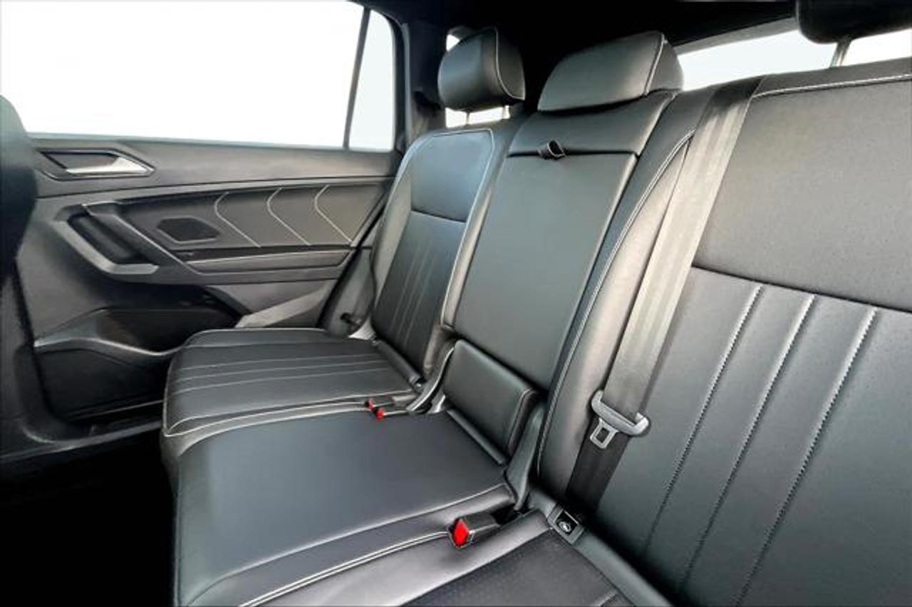 2024 Volkswagen Tiguan  Photo