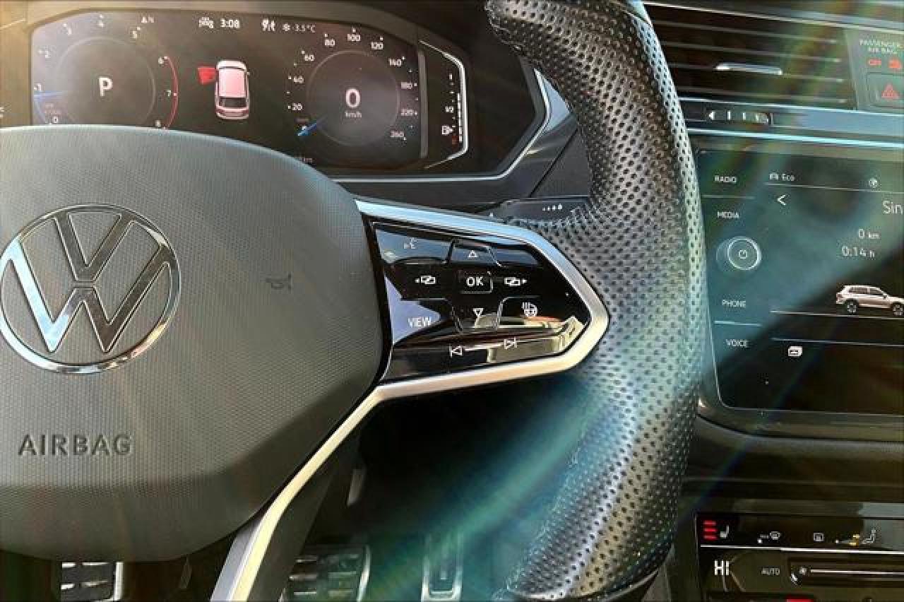 2024 Volkswagen Tiguan  Photo