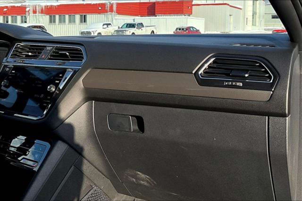 2024 Volkswagen Tiguan  Photo