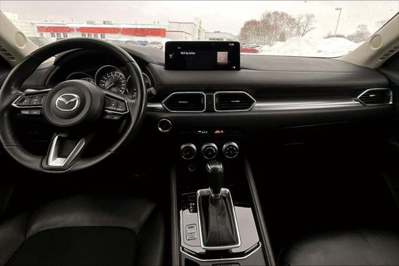 2022 Mazda CX-5  Photo3