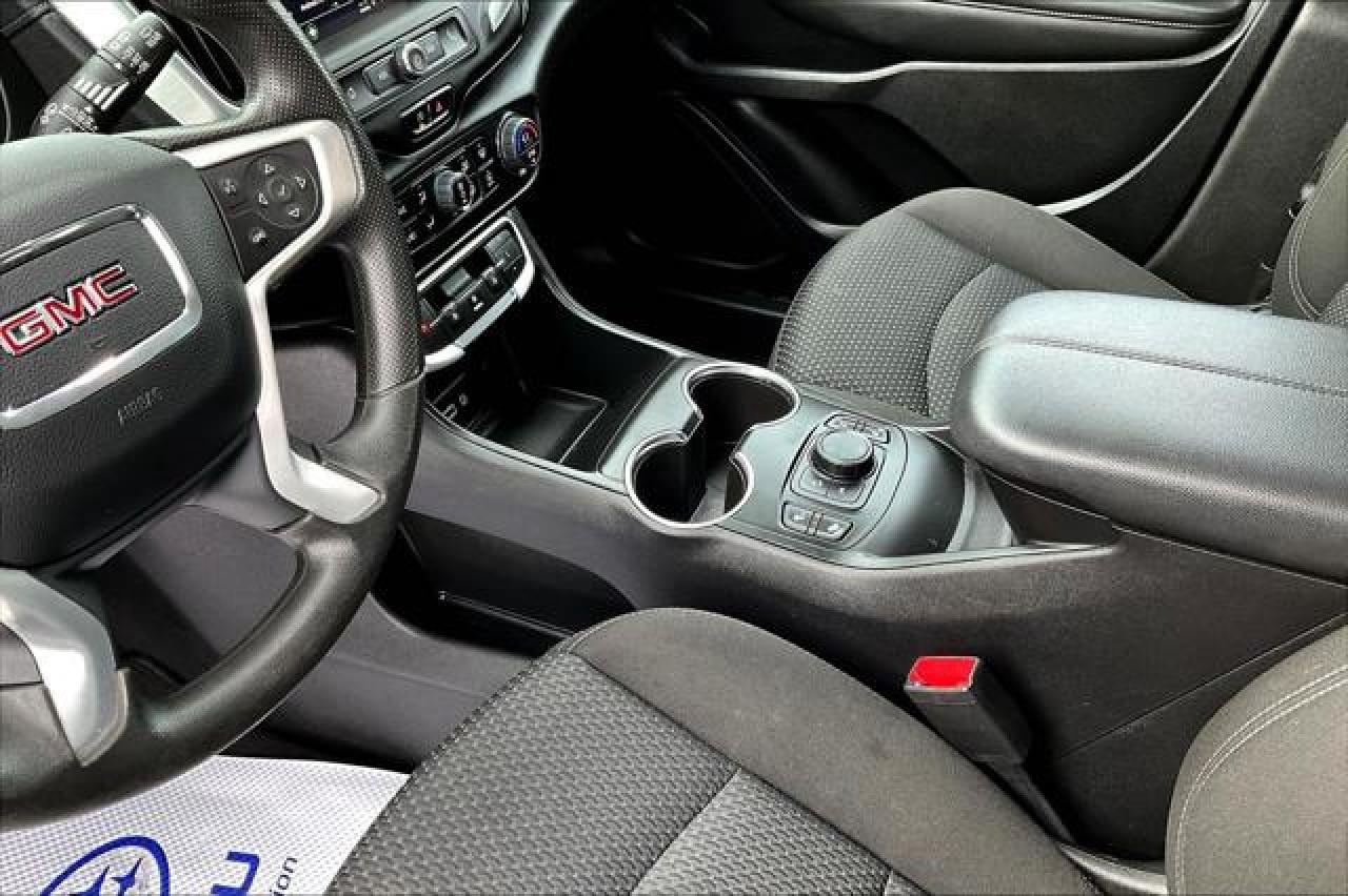 2022 GMC Terrain  Photo