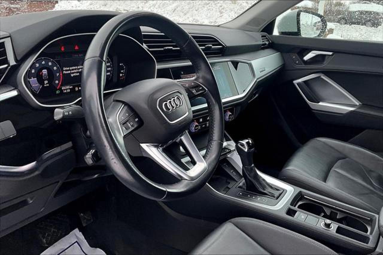 2020 Audi Q3  Photo