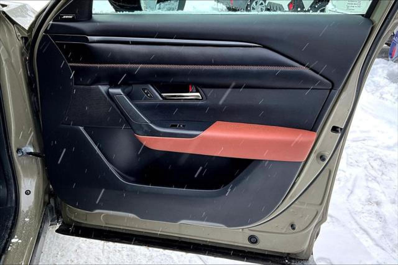 2023 Mazda CX-50  Photo