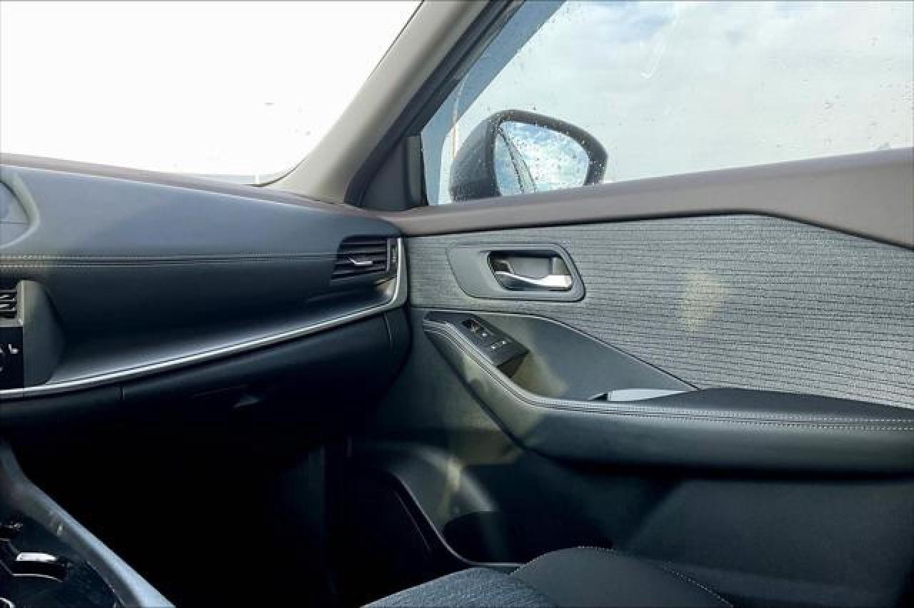 2023 Nissan Rogue  Photo