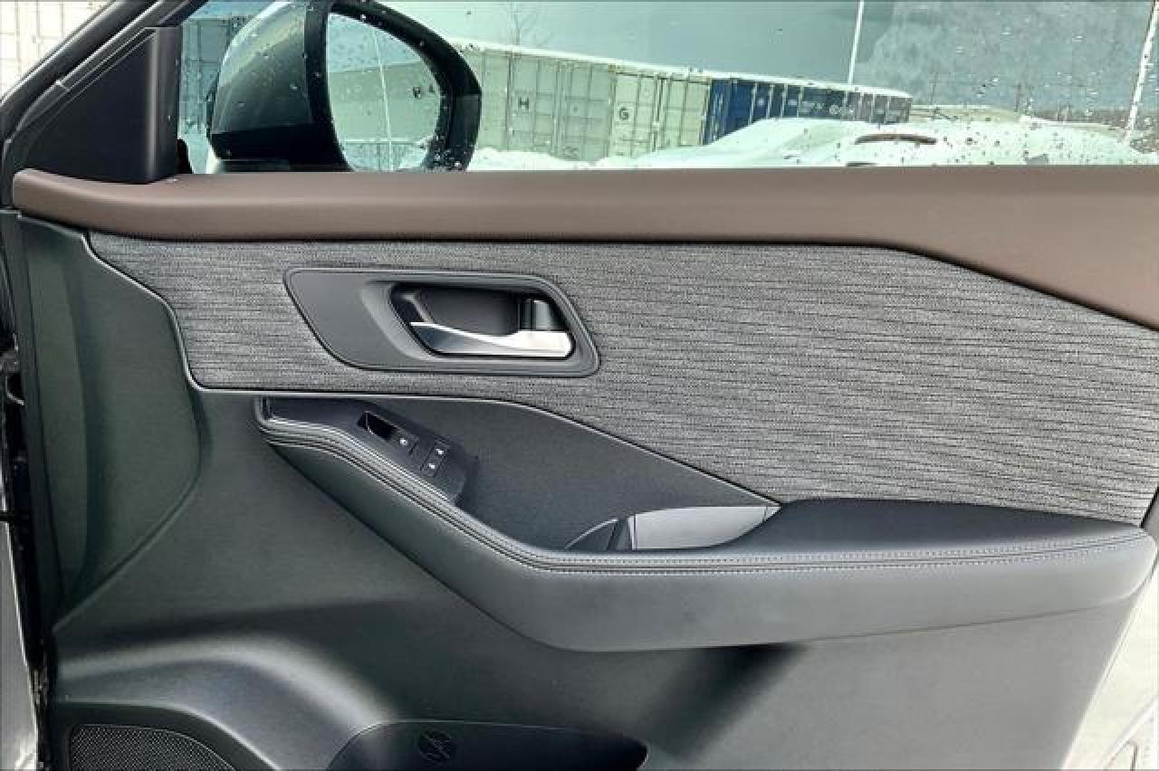 2023 Nissan Rogue  Photo