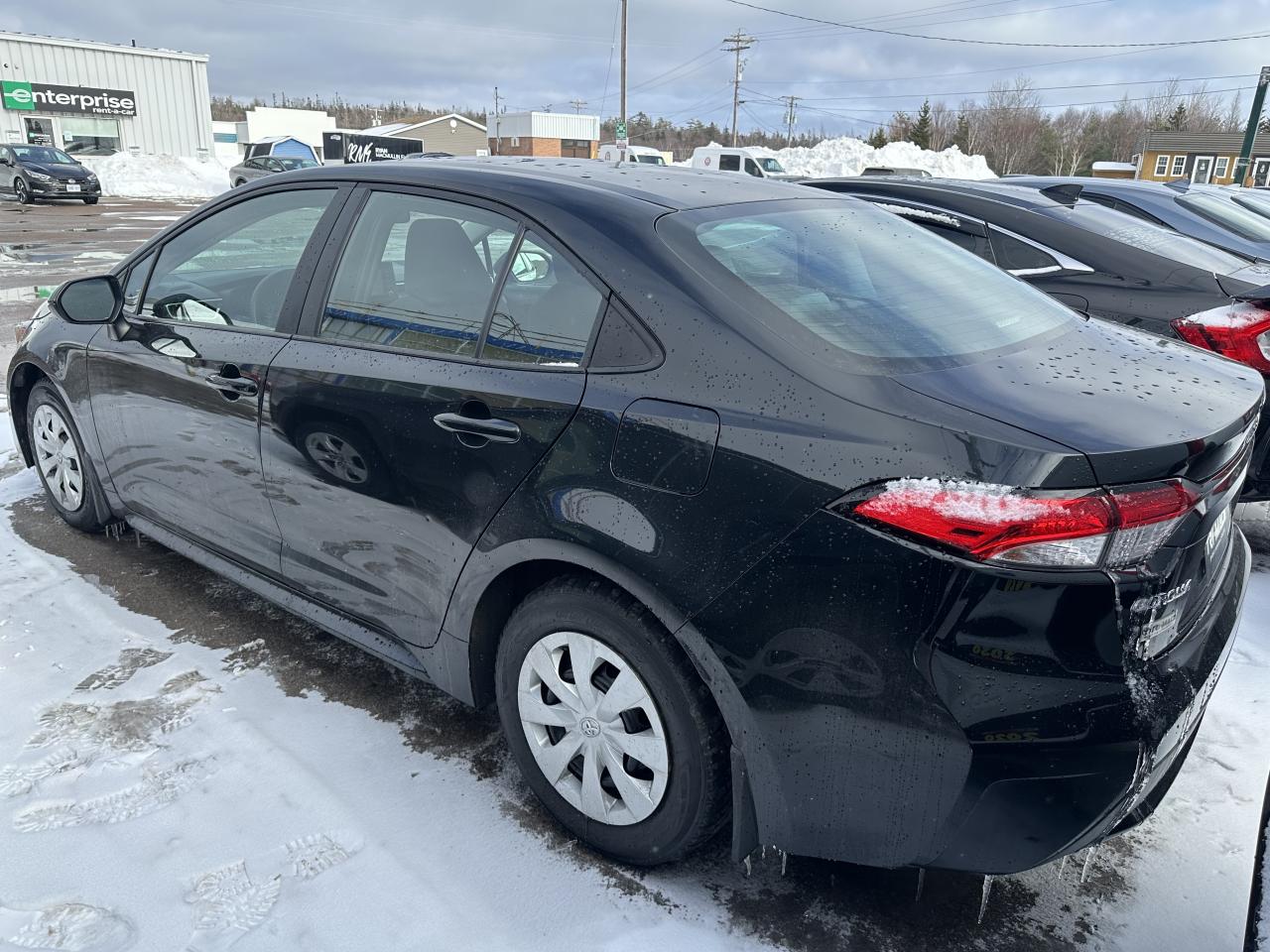 2022 Toyota Corolla L Photo3