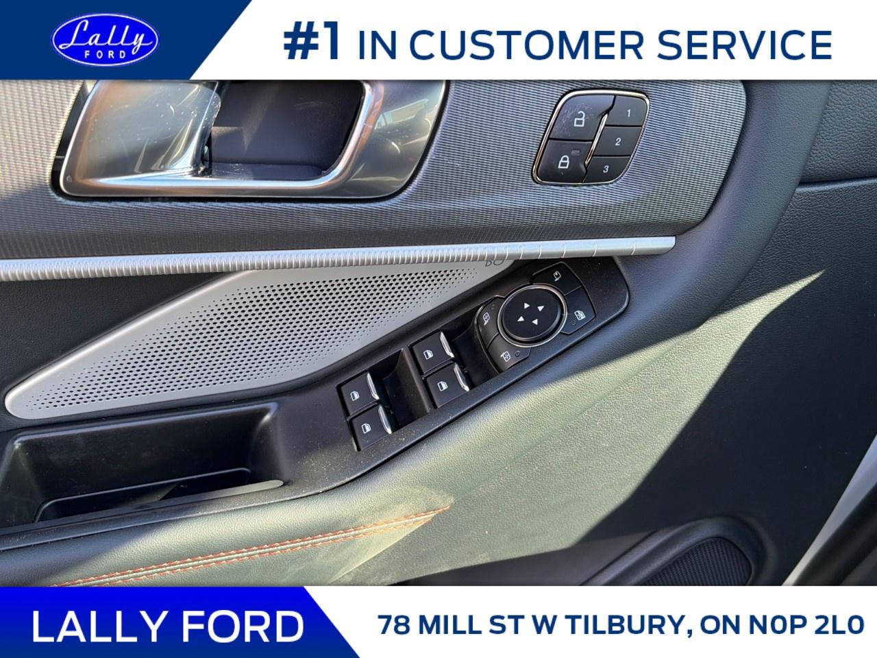 2026 Ford Explorer ST 4WD Photo