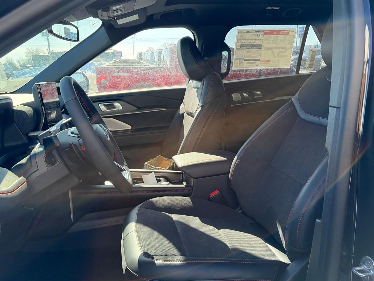 2026 Ford Explorer ST 4WD Photo