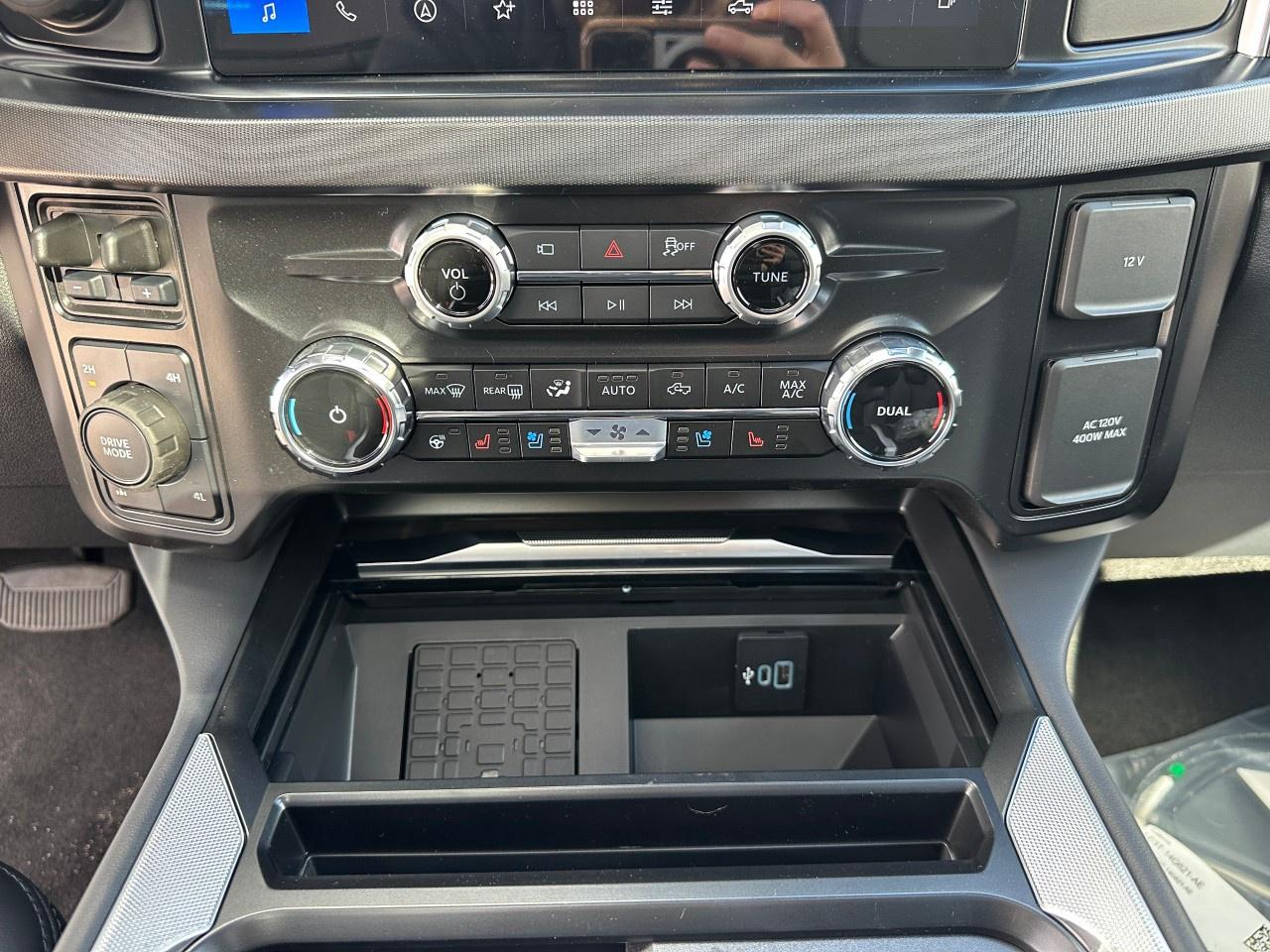 2026 Ford F-350 Super Duty SRW PLATINUM 4WD CREW CAB 6.75' BOX Photo