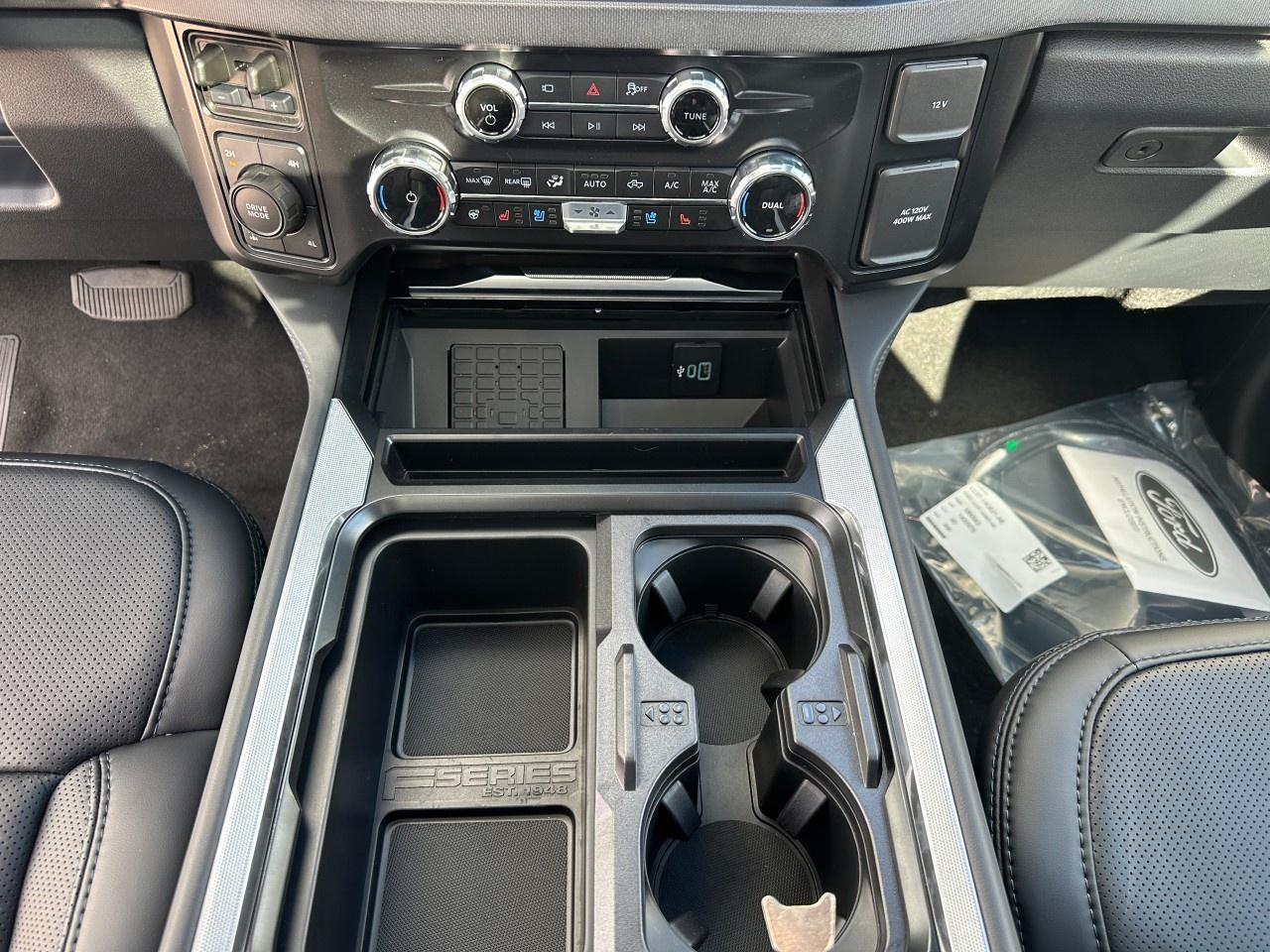 2026 Ford F-350 Super Duty SRW PLATINUM 4WD CREW CAB 6.75' BOX Photo