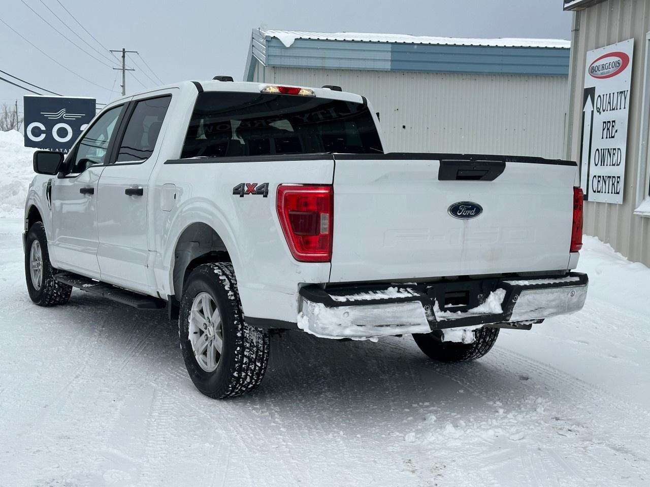 2021 Ford F-150 XLT 4WD SuperCrew 5.5' Box Photo
