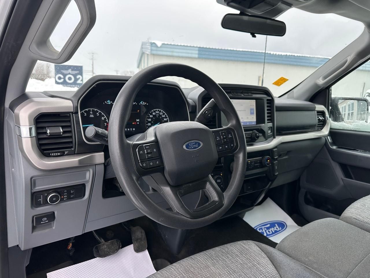 2021 Ford F-150 XLT 4WD SuperCrew 5.5' Box Photo