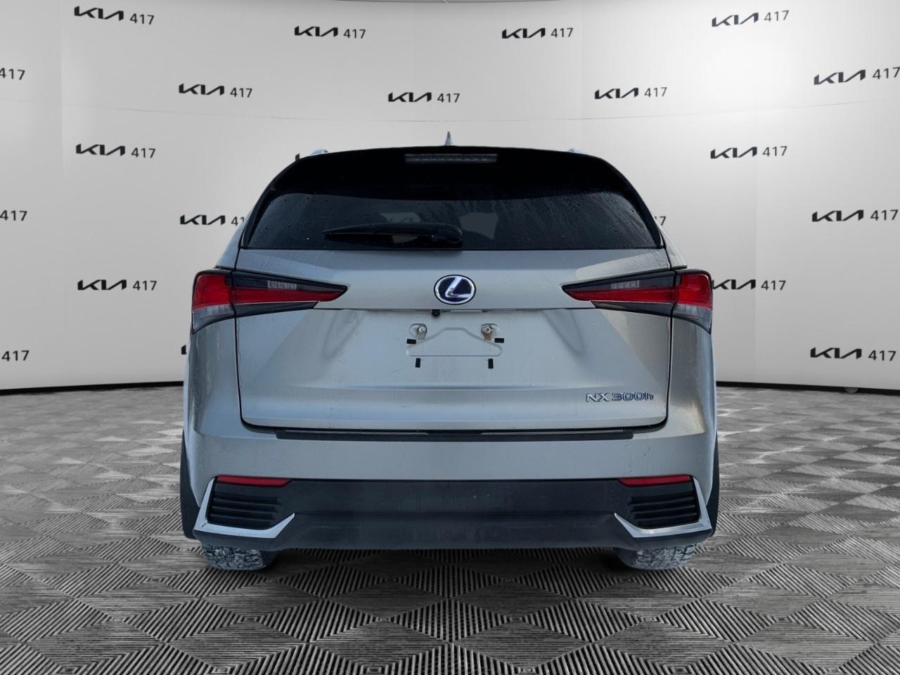 2021 Lexus NX NX 300h AWD Photo