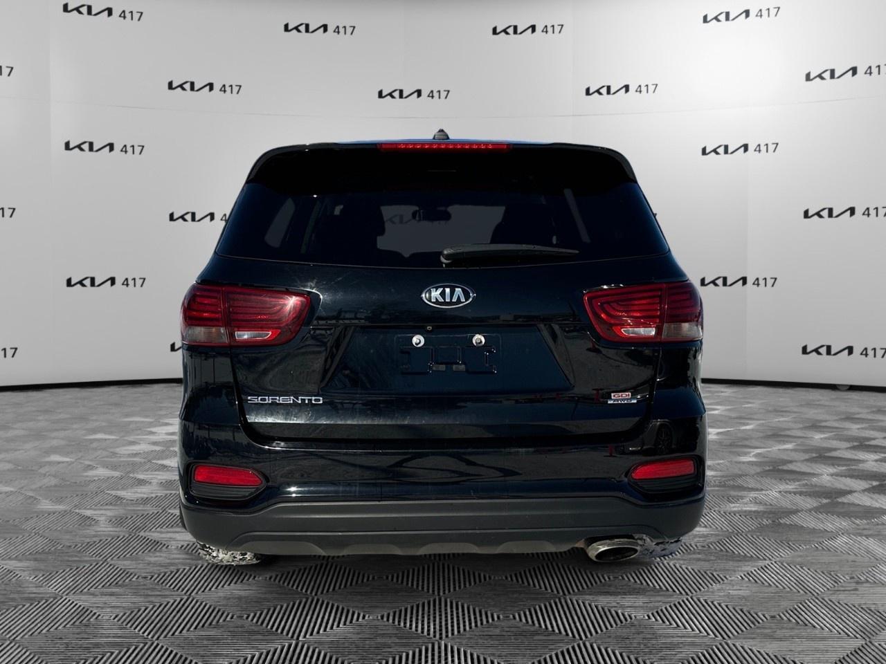 2020 Kia Sorento LX AWD Photo3