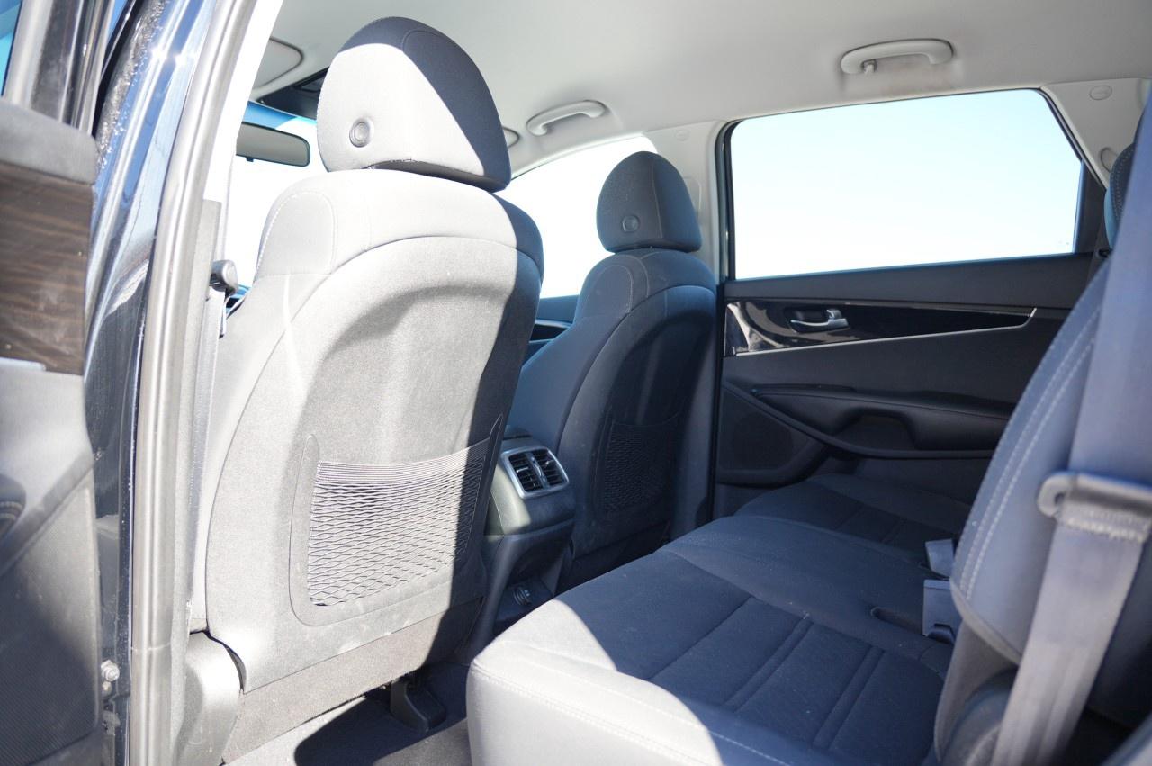 2020 Kia Sorento LX AWD Photo