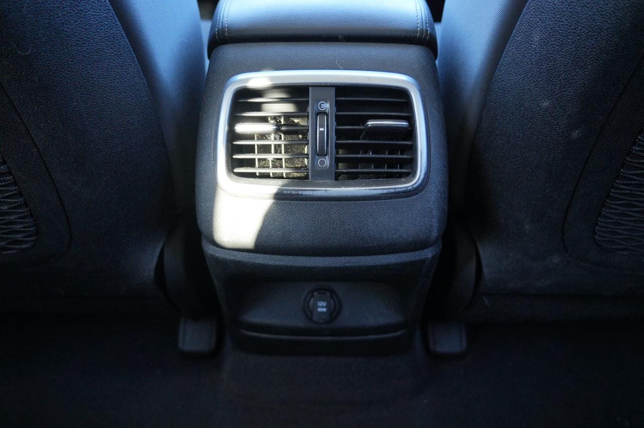 2020 Kia Sorento LX AWD Photo