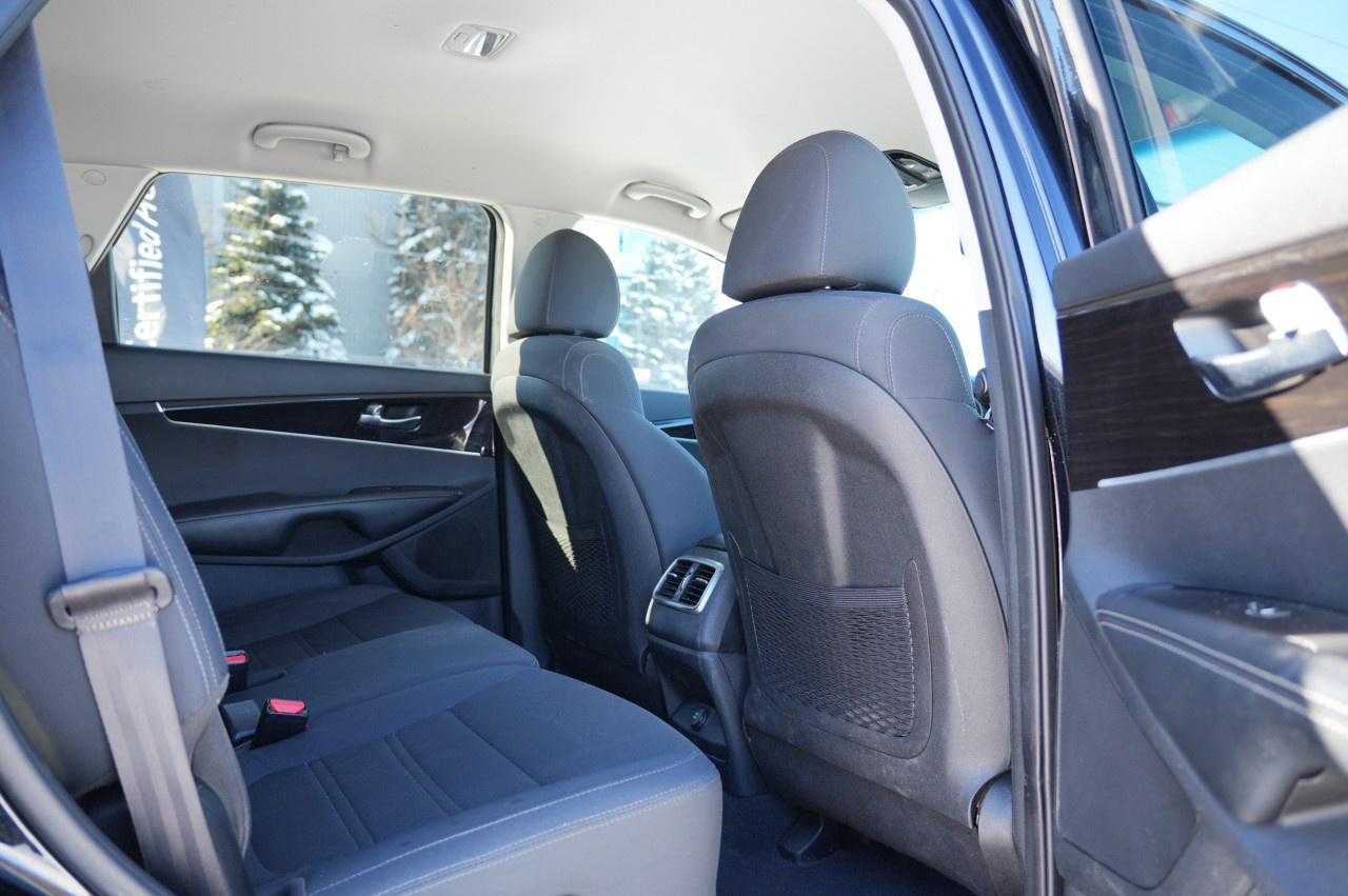 2020 Kia Sorento LX AWD Photo