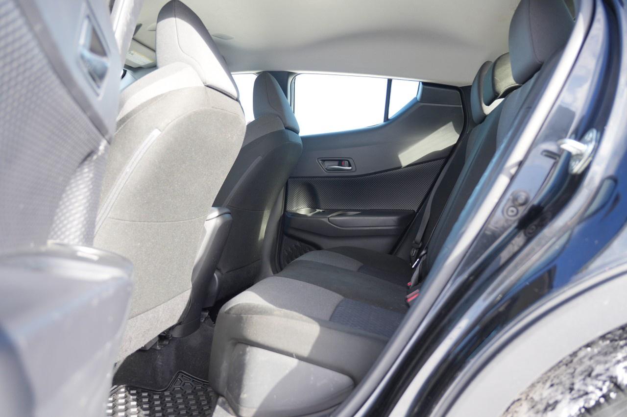 2021 Toyota C-HR LE FWD Photo