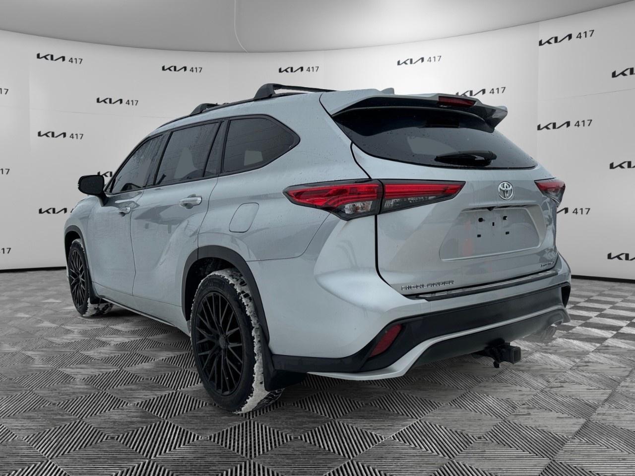 2021 Toyota Highlander XSE AWD Photo2