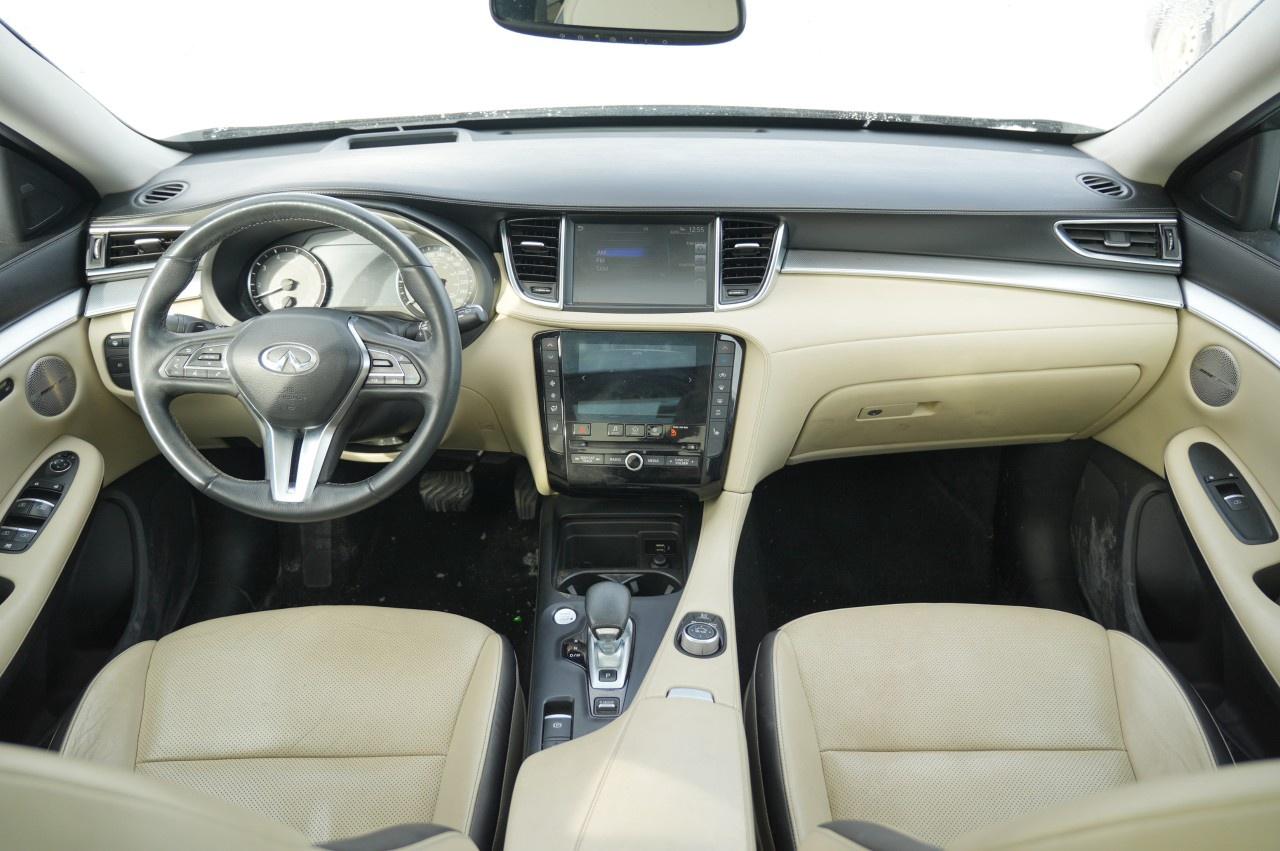 2019 Infiniti QX50 Essential Awd Photo