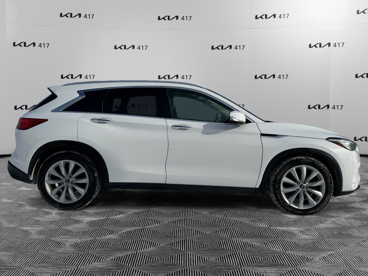 2019 Infiniti QX50 Essential Awd Photo