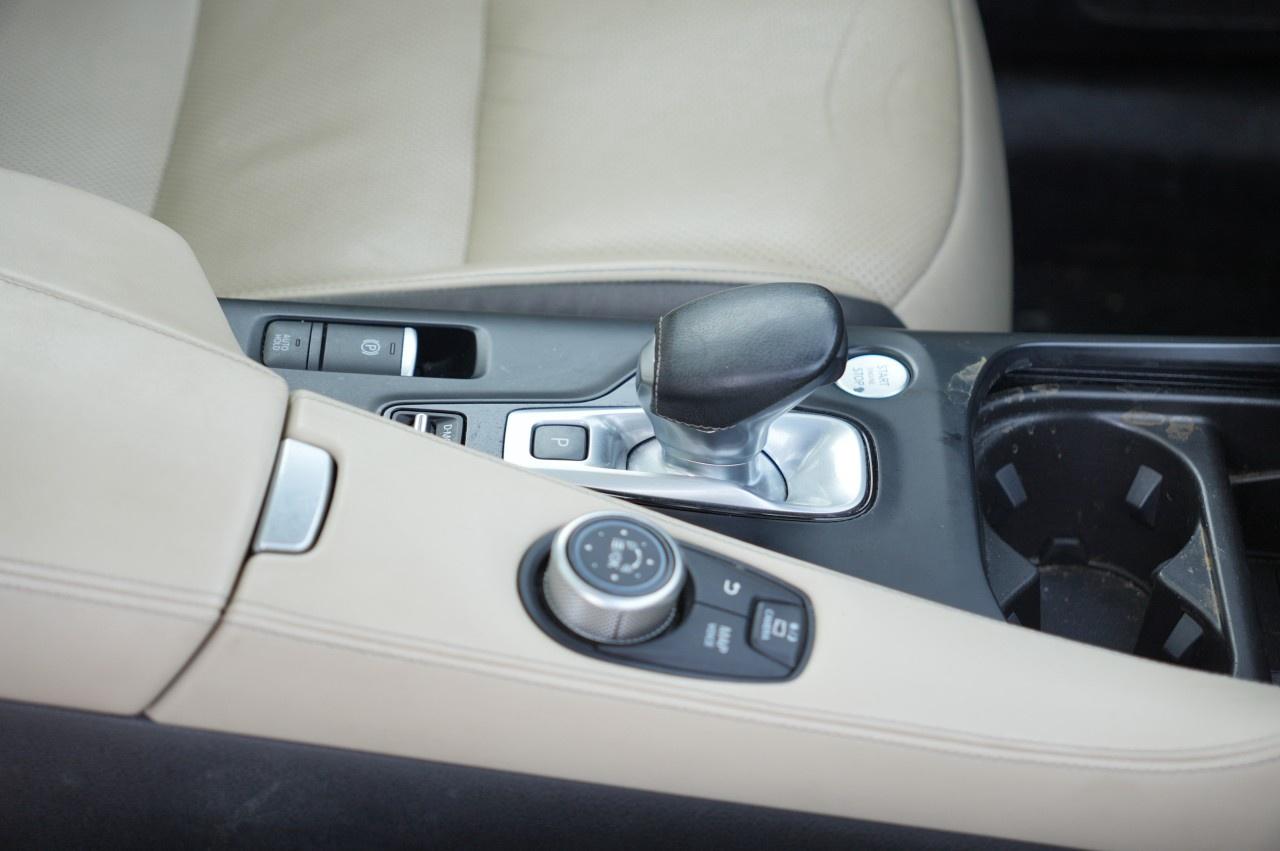 2019 Infiniti QX50 Essential Awd Photo