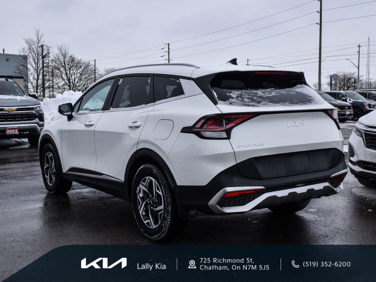 2023 Kia Sportage LX New Arrival | Lease Return | Clean CarFax | Heated Seats Photo