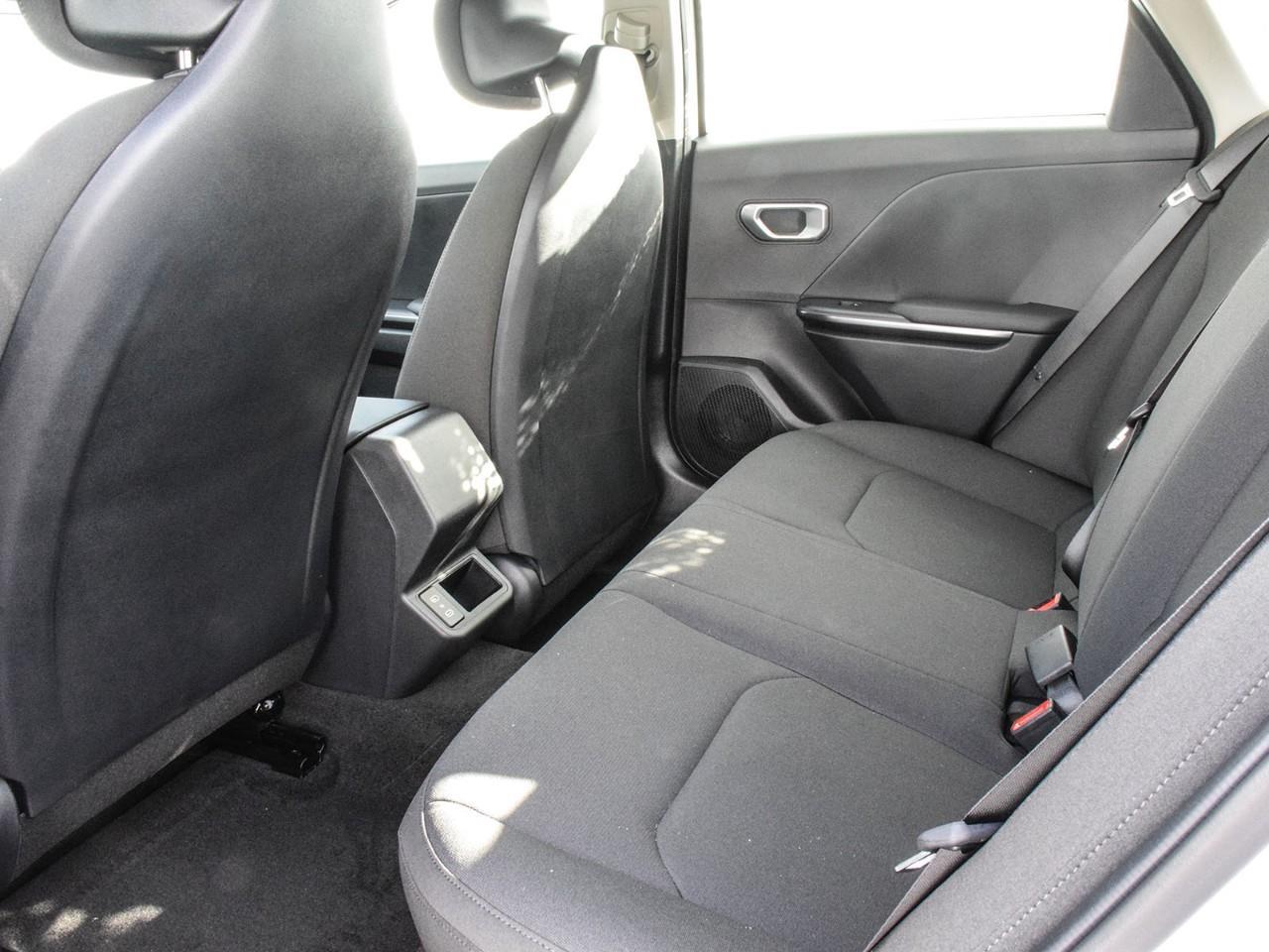 2026 Kia K4 LX Photo