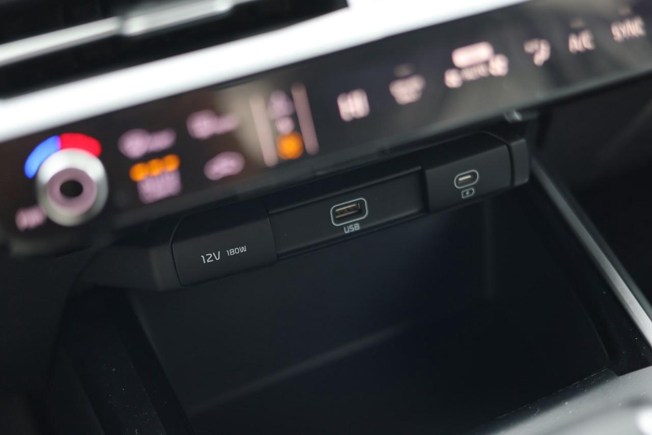2026 Kia NIRO LX FWD Photo