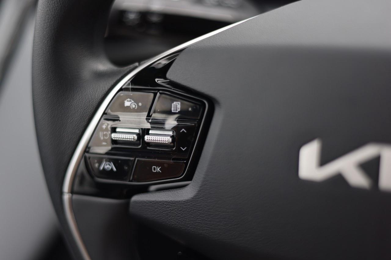 2026 Kia NIRO LX FWD Photo