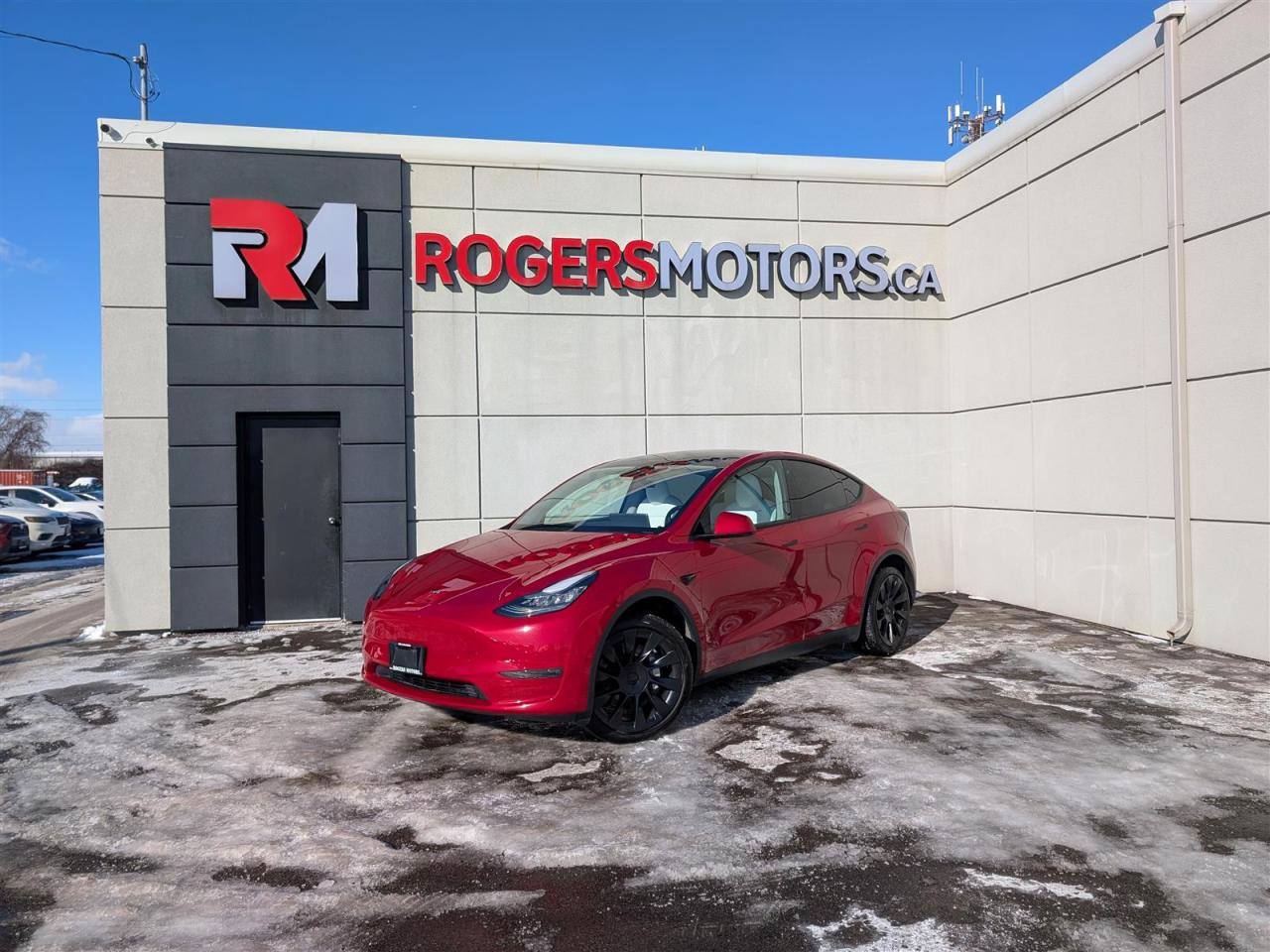 <p>Limited Time Offer: Financing at 6.99% / 6 Months Payment Deferral / $0 Down Payment / Private Viewings Available / Appointments Preferred / Online Purchase and FREE Delivery Available / Curbside Pick Up Available<br/><br/><br/>LONG RANGE AWD / WHITE INTERIOR / NAVIGATION / BLINDSPOT ASSIST / FRONT COLLISION WARNING / LANE ASSIST / 360 CAMERA / PANORAMIC ROOF / BLUETOOTH / HEATED SEATS / SMART KEY / And More...<br/><br/><br/>While walk-ins are welcome, we encourage scheduling appointments for a smoother and more personalized experience.<br/><br/><br/>This 2020 Tesla Model Y is equipped with luxury features including White Interior, Navigation, Sunroof, Leather, Power Windows, Power Locks, Heated Seats, Bluetooth Connectivity, Premium Sound System, and much more. Meticulously maintained, both the exterior and interior are in great condition. Prices are subject to taxes, certification, and licensing. Trade-ins are welcomed.<br/><br/><br/>Financing Available For All Credit Types Starting at 6.99% O.A.C. Up To 6 Months Payment Deferral Available. Our financing options cater to individuals with good, bad, or no credit history. Additionally, we offer up to 6 months with no payments and completely open loans with no early repayment fees. Our streamlined credit application process ensures quick approvals. Same-day delivery options are also accessible.<br/><br/><br/>Our state-of-the-art 10,000 square foot auto service center is staffed with licensed mechanics and is open to the public. From routine maintenance like oil changes and brake services to major repairs such as engine replacements, our service center caters to all automotive needs. Loaner vehicles are available for extended service requirements.<br/><br/><br/>We are Oakvilles premier destination for rust proofing services. Schedule an appointment to protect your vehicle from corrosion.<br/><br/><br/>Experience Excellence at Rogers Motors. Rogers Motors proudly stands as Oakvilles largest used car dealership, renowned for providing top-quality used vehicles including cars, trucks, SUVs, and minivans. Family-owned and operated since 2004, with over 10,000 vehicles sold, we are committed to delivering exceptional service.<br/><br/><br/>At Rogers Motors, we prioritize customer satisfaction above all else. With a focus on love, honesty, integrity, and transparency, we strive to ensure that every guest leaves our dealership happier than when they arrived. With an average rating of 4.9/5 from over 1000 online reviews, we invite you to experience car shopping and service the way it should be.<br/><br/><br/>Rogers Motors. Driving Happiness.<br/>Visit our website to see all our current inventory.<br/></p>