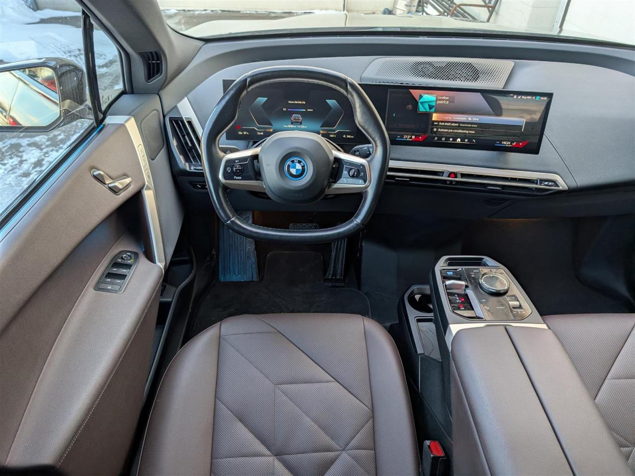 2024 BMW iX XDRIVE50 - NAVI - LEATHER - TECH FEATURES Photo