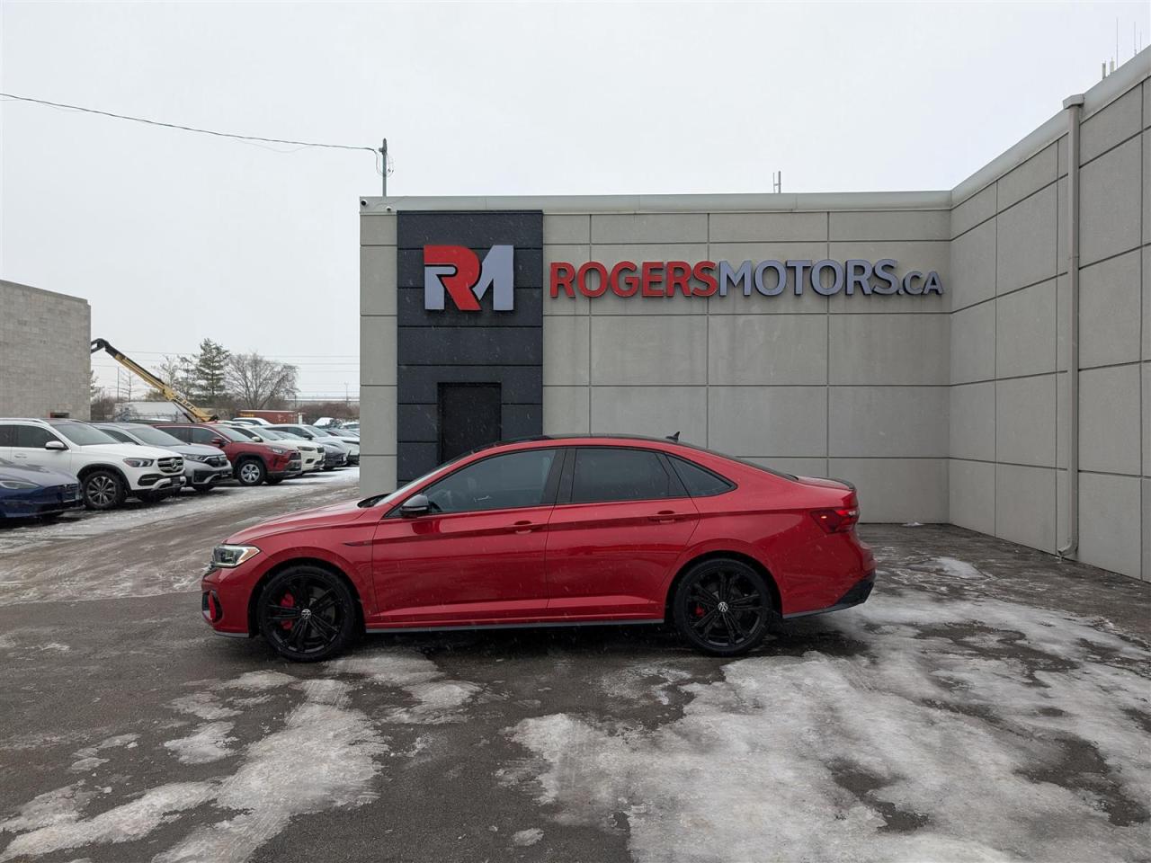 2022 Volkswagen Jetta GLI - SUNROOF - NAVI - LEATHER - TECH FEATS Photo